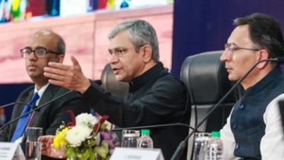 AI Summit: India Sets Guinness World Record with Over 2.5 Lakh AI Responsibility Pledges